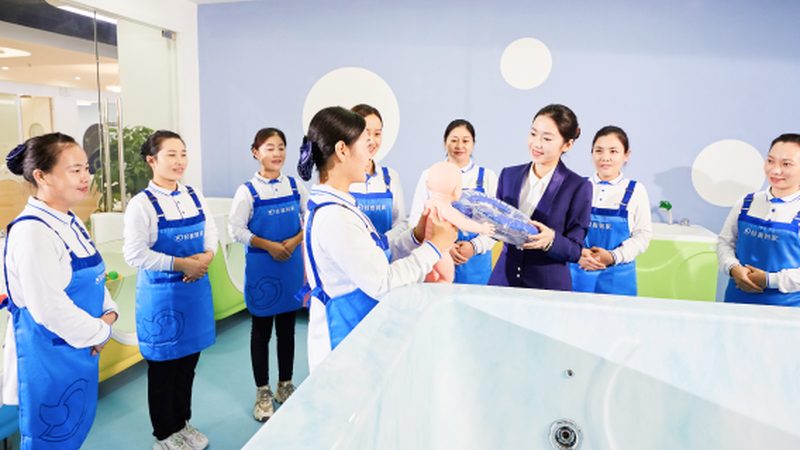 育儿嫂中介哪家靠谱